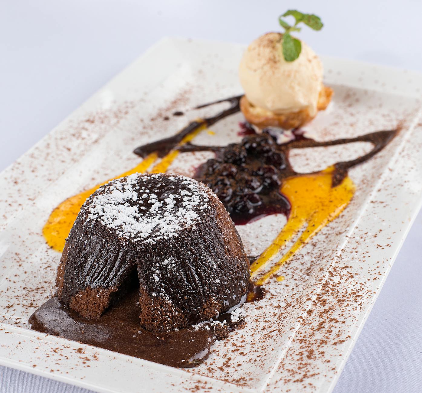 The Science of the Perfect Molten Lava Cake: A Masterclass in Decadence