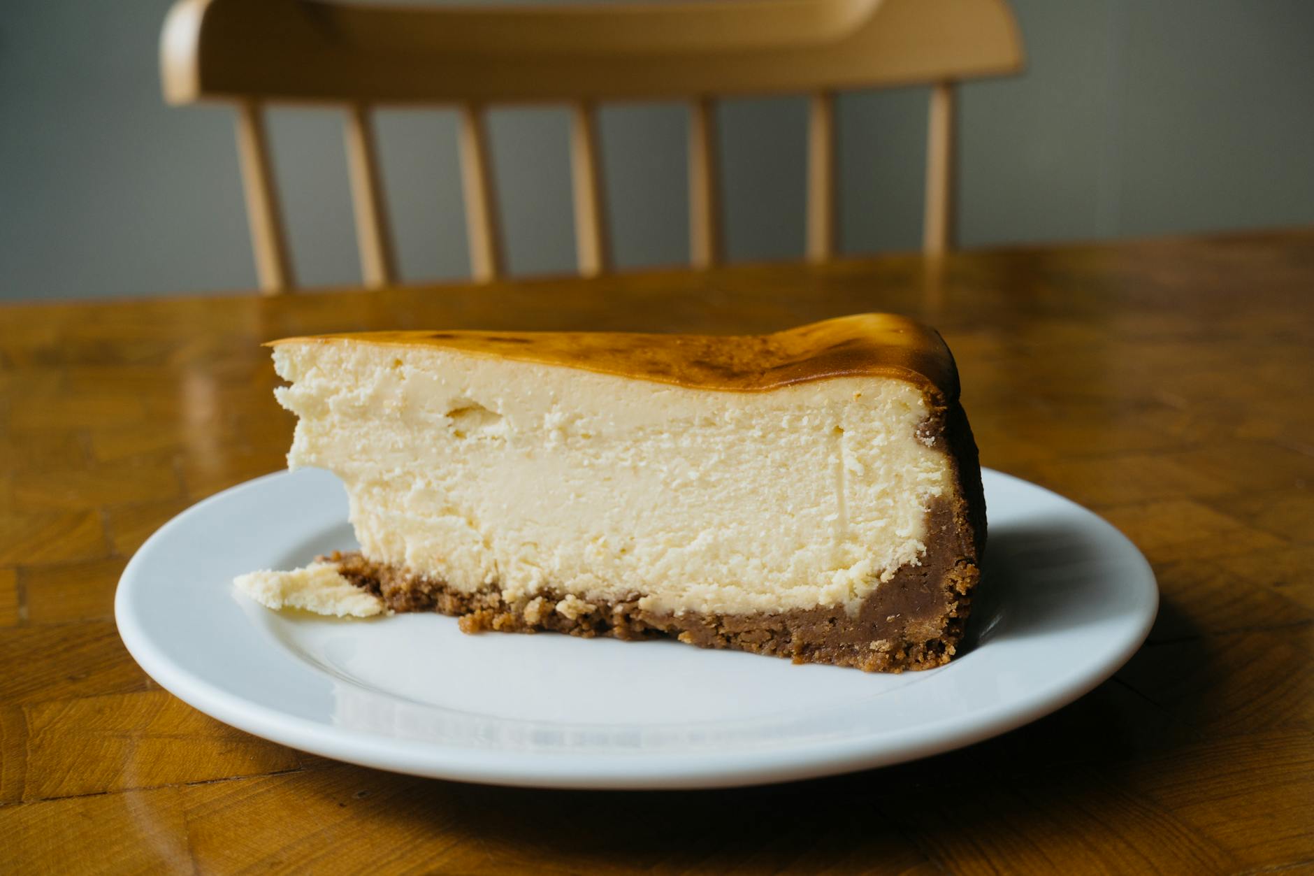 New York Style Cheesecake with Graham Crust: Expert Cooking Guide